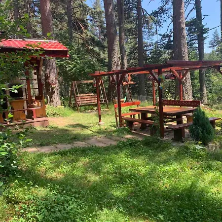 Вила Самандови